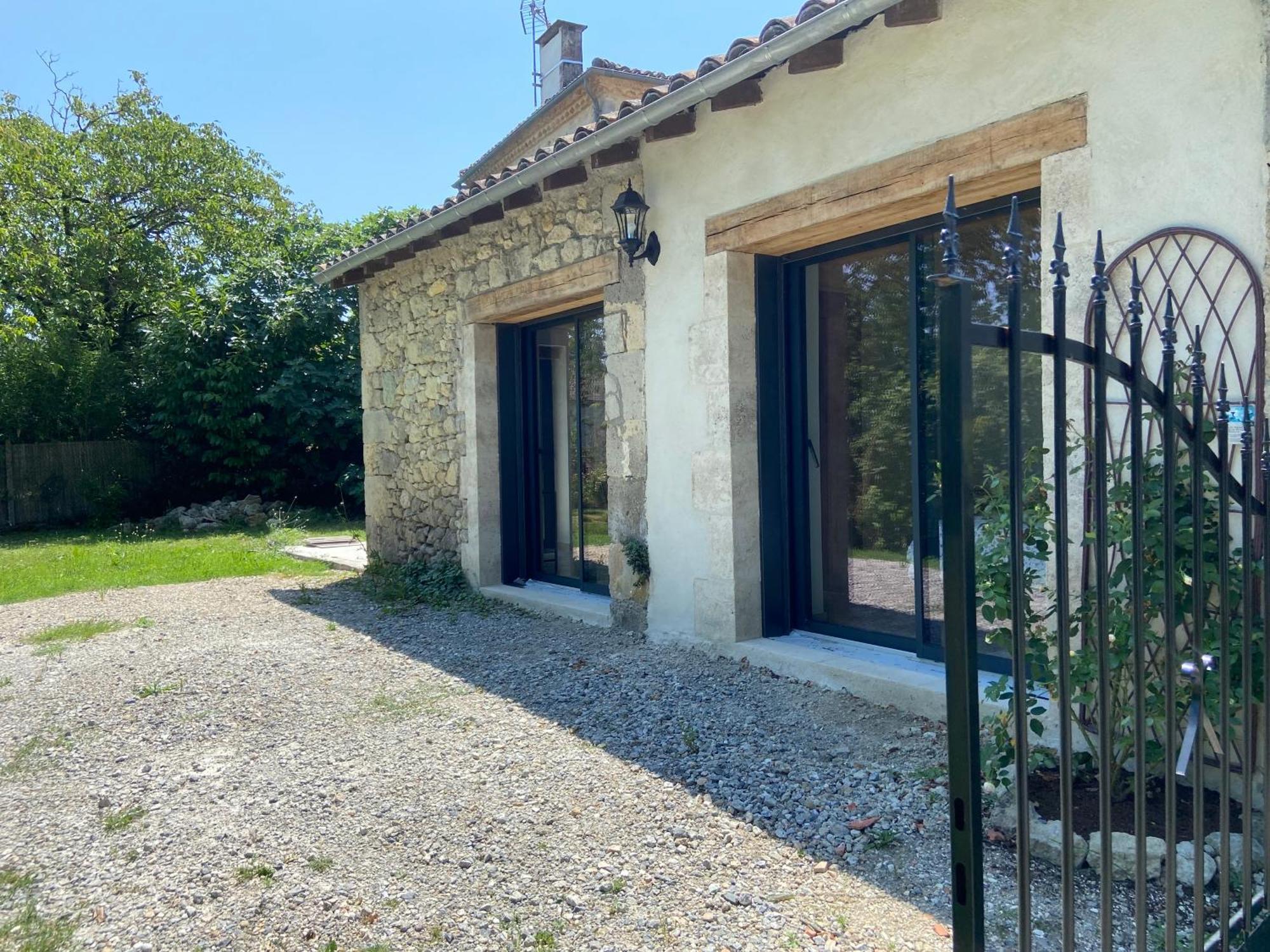 Bien Plus Qu'Une Chambre D'Hote Un Lodge Avec Kitchinette Terrasse Et Jardin Prive Clos Lasserre  Εξωτερικό φωτογραφία